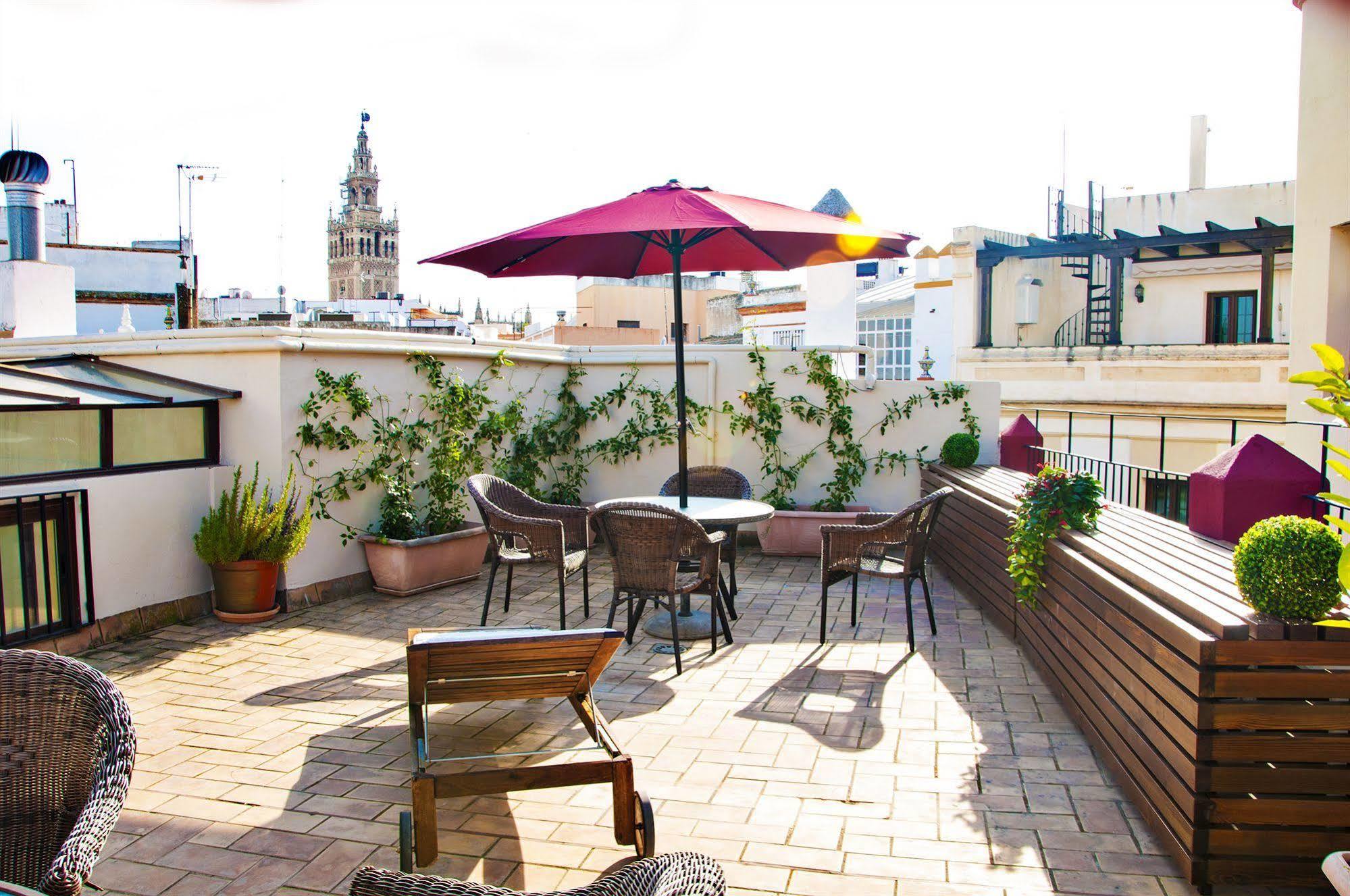 Hostal Callejon Del Agua เซบีญา ภายนอก รูปภาพ