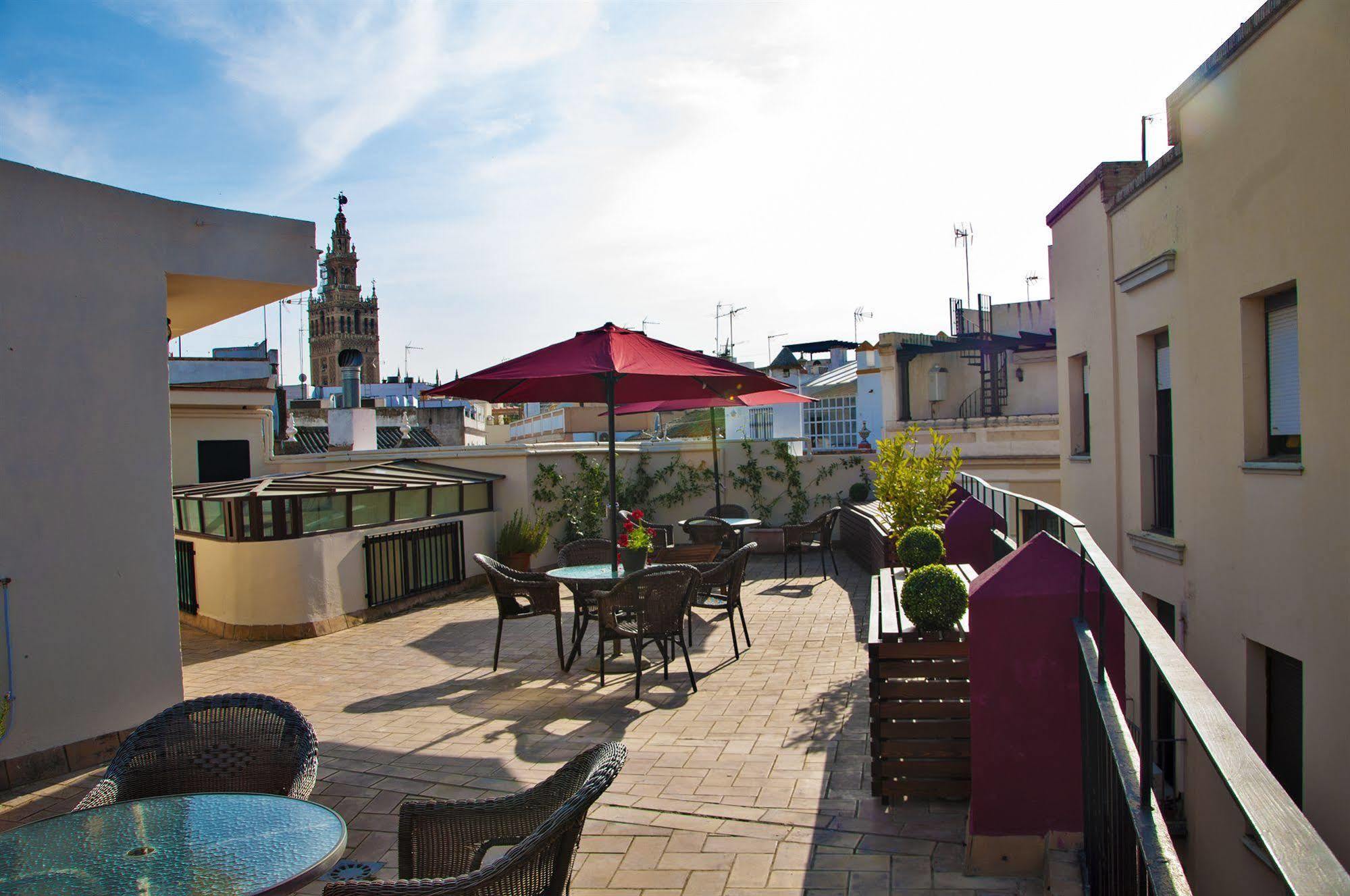 Hostal Callejon Del Agua เซบีญา ภายนอก รูปภาพ