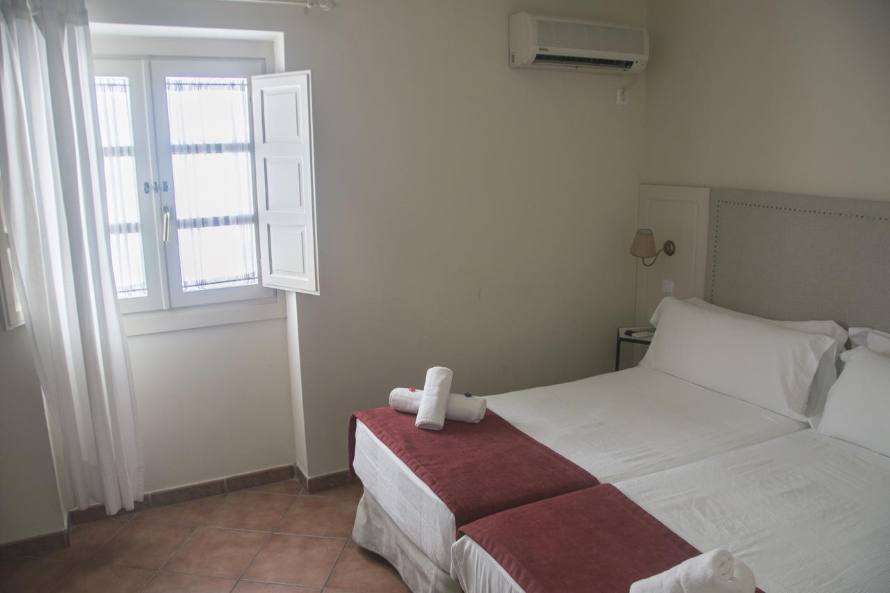 Hostal Callejon Del Agua เซบีญา ภายนอก รูปภาพ