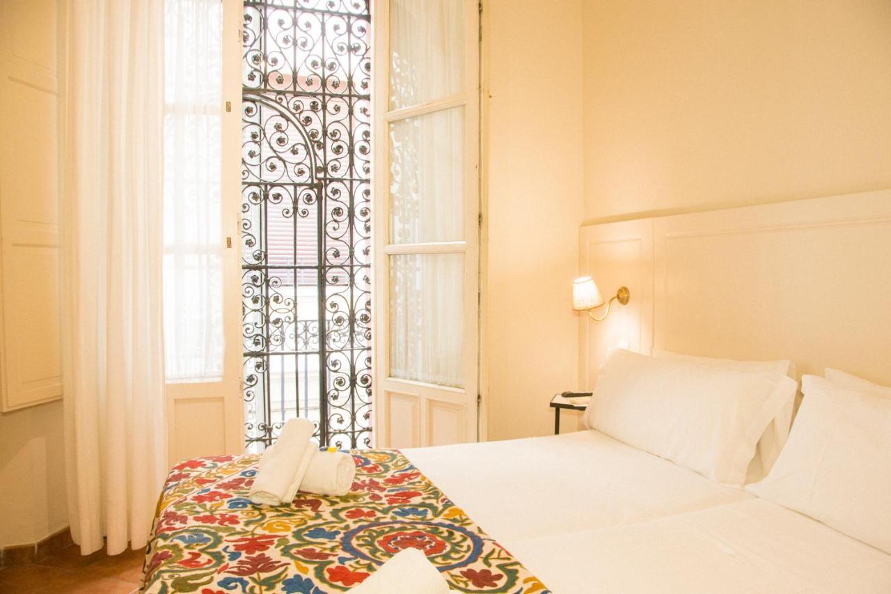 Hostal Callejon Del Agua เซบีญา ภายนอก รูปภาพ