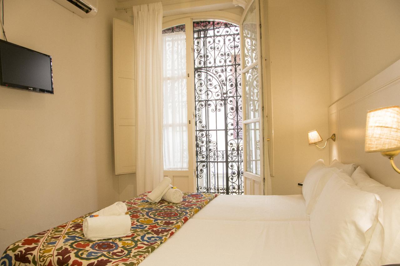 Hostal Callejon Del Agua เซบีญา ภายนอก รูปภาพ