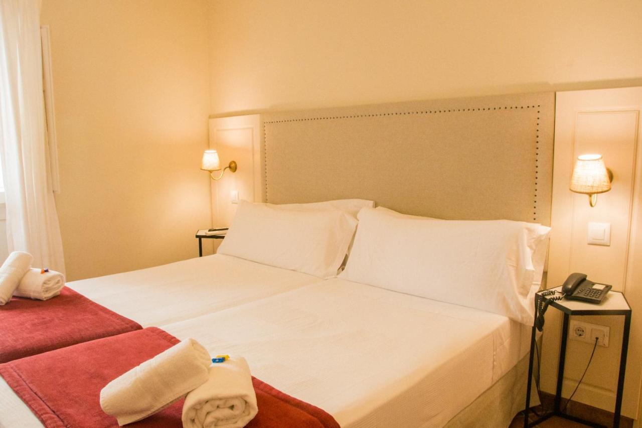 Hostal Callejon Del Agua เซบีญา ภายนอก รูปภาพ